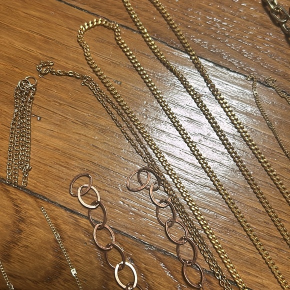 Chain - Picture 4 of 6